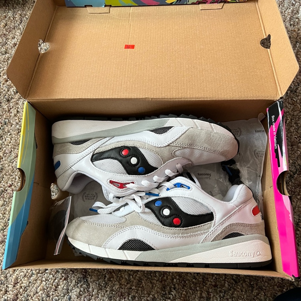Saucony Shadow 6000  x Extra Butter “White Rabbit”